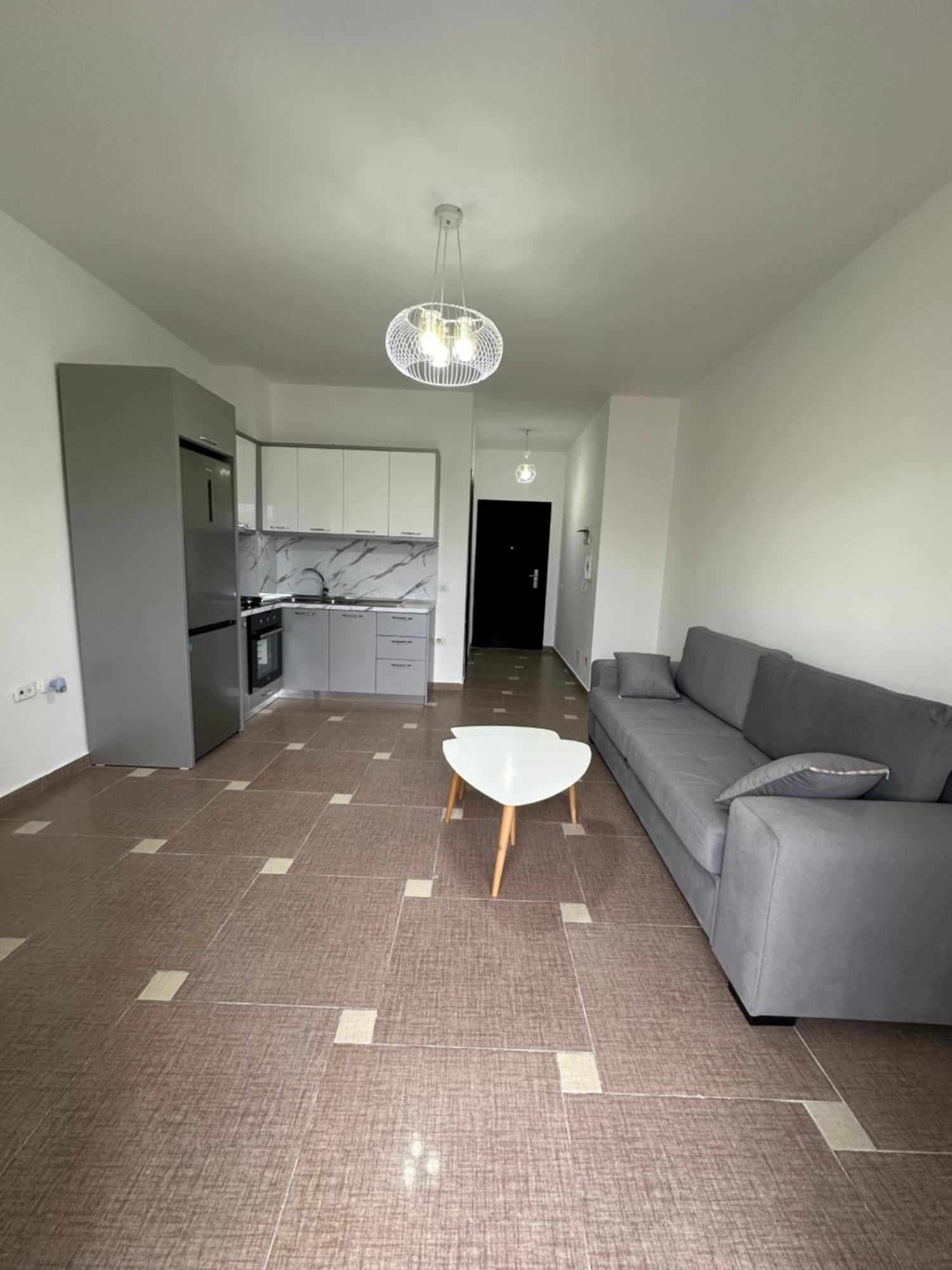 Cozy And Comfortable 2 * Durrës